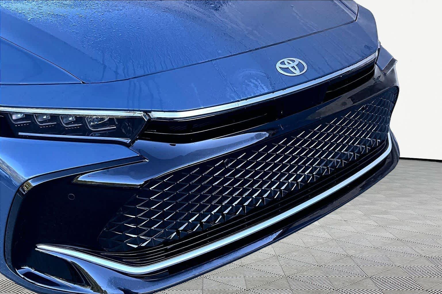Used 2026 Storm Cloud Toyota XLE image 30