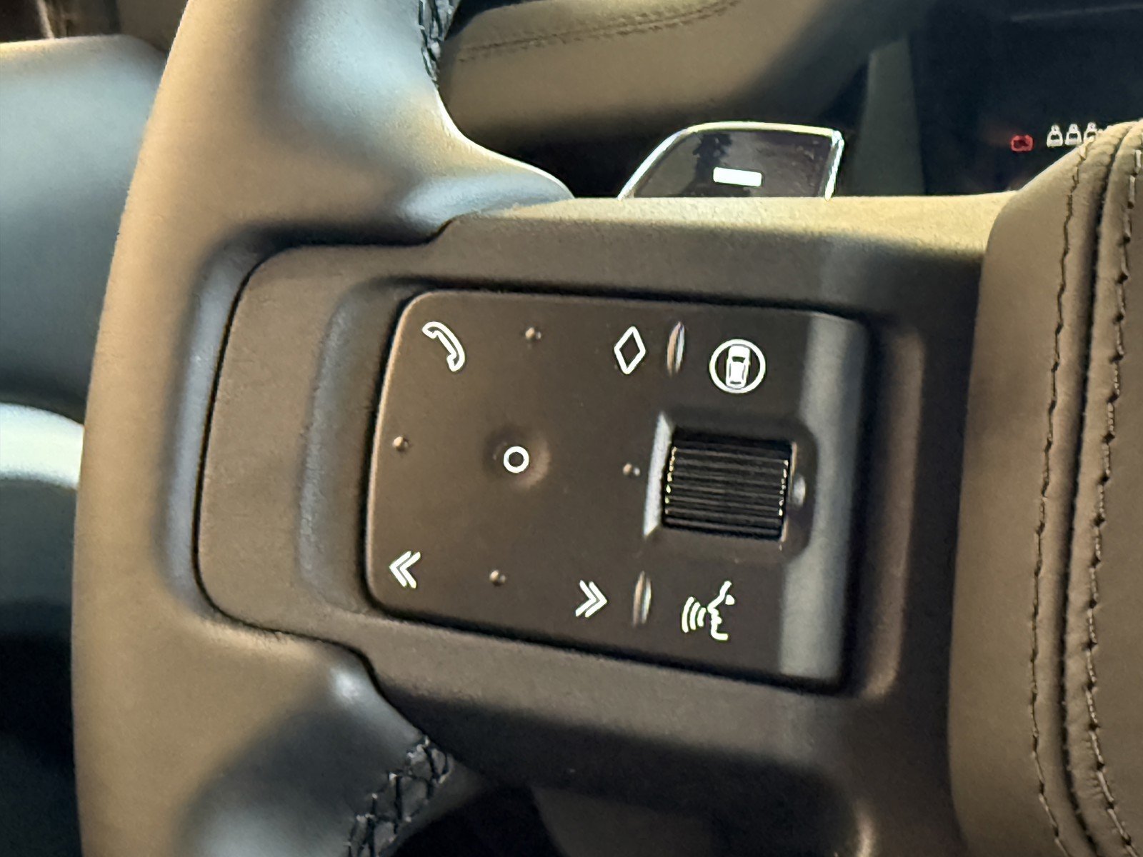 New 2026 Borasco Grey LAND ROVER OCTA image 11