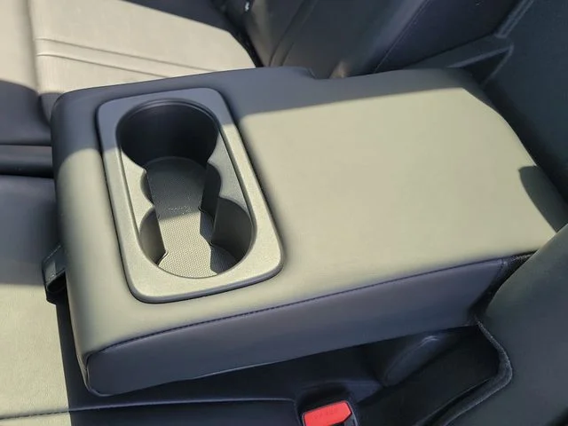 Used 2024 Glacial White Pearl Kia S image 27