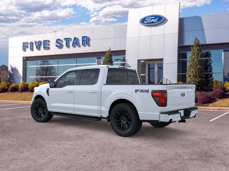 New 2026 Oxford White Ford XLT image 16