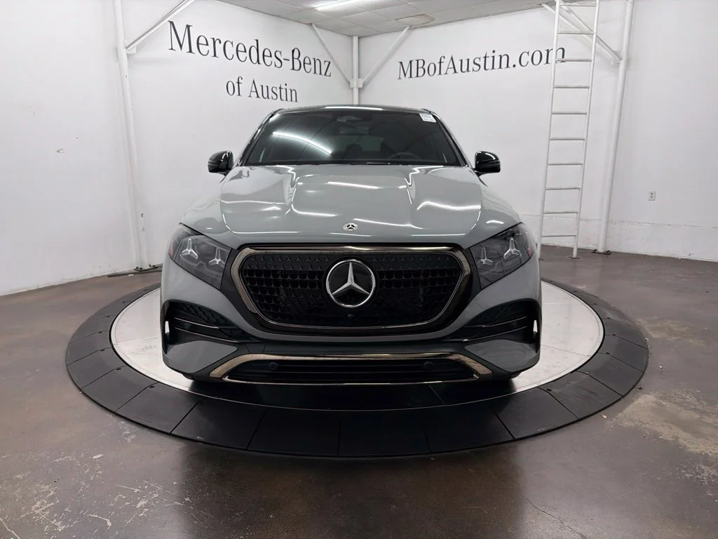 New 2027 White Mercedes-Benz GLE 450 Coupe image 2
