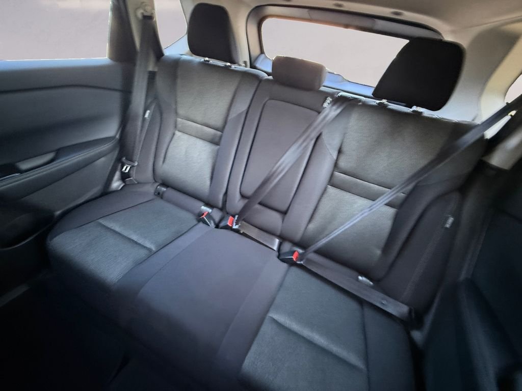 Used 2025 Gray Nissan SV image 16
