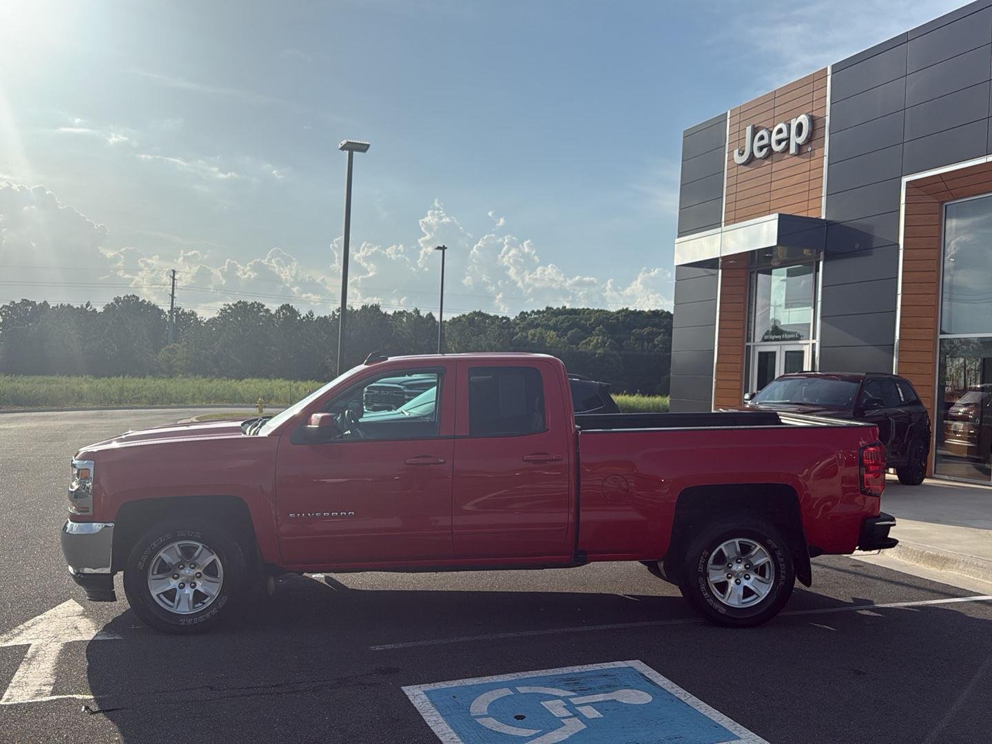 Used 2018 Red Hot Chevrolet LT image 9