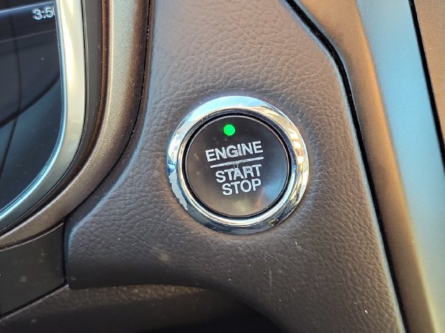 Used 2020 Black Metallic Ford SE image 20