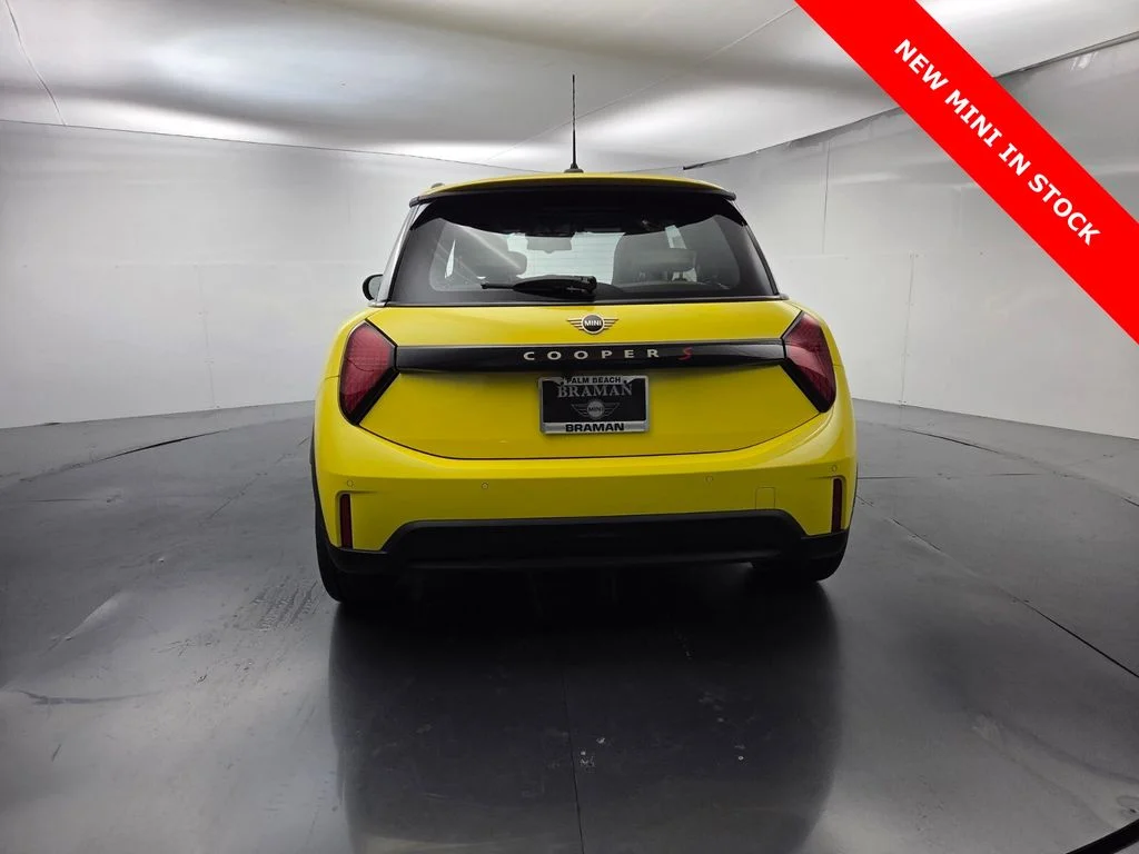 2026 MINI Hardtop 2 Door S - Photo 15