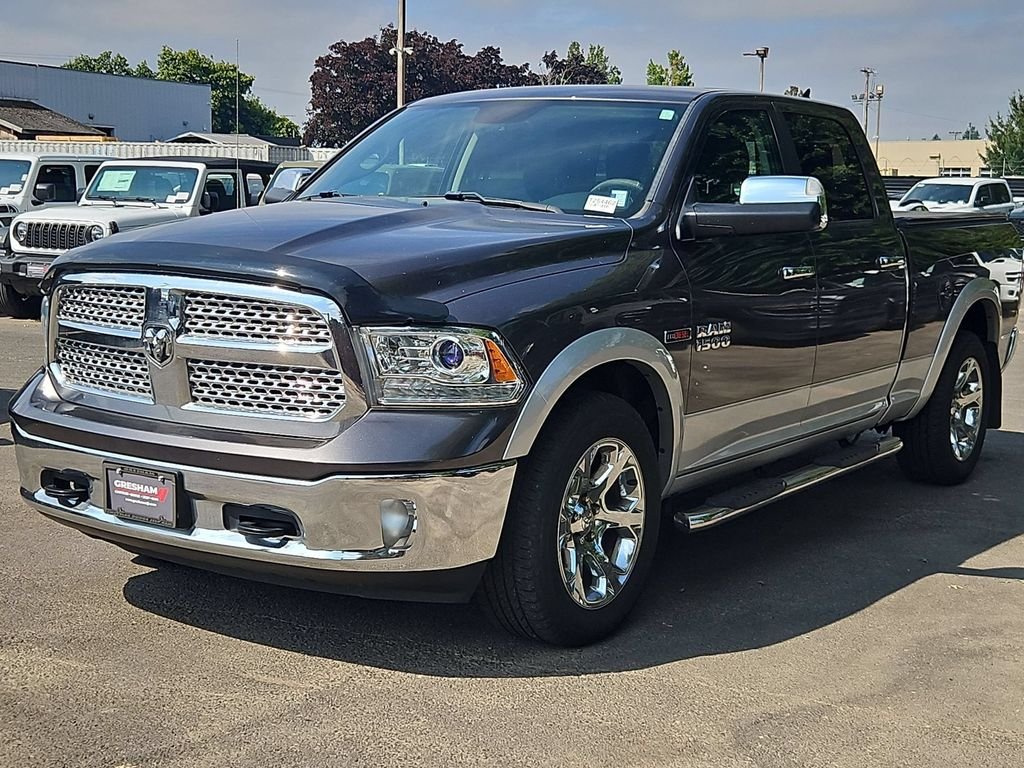 Used 2016 Crystal Metallic Ram Laramie image 3