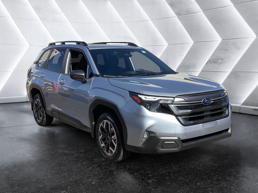 2025 Subaru Forester Premium's photo