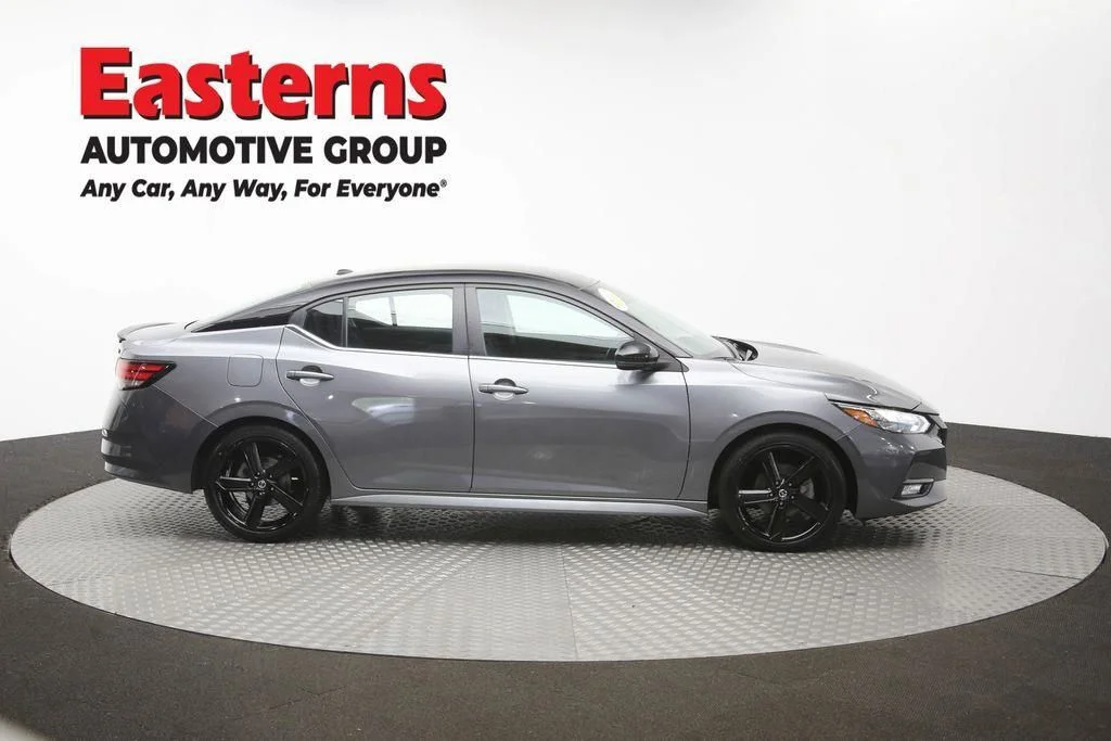 Used 2023 Gray Nissan SR image 47