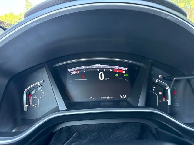 Used 2018 White Honda EX-L image 27
