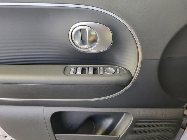 2026 Hyundai IONIQ 9 SE - Photo 11