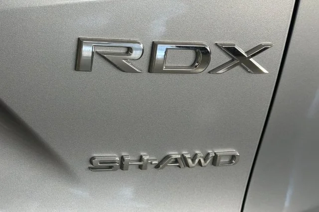 Used 2023 Lunar Silver Metallic Acura Base image 36