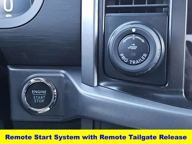 New 2026 Agate Black Metallic Ford XLT image 16
