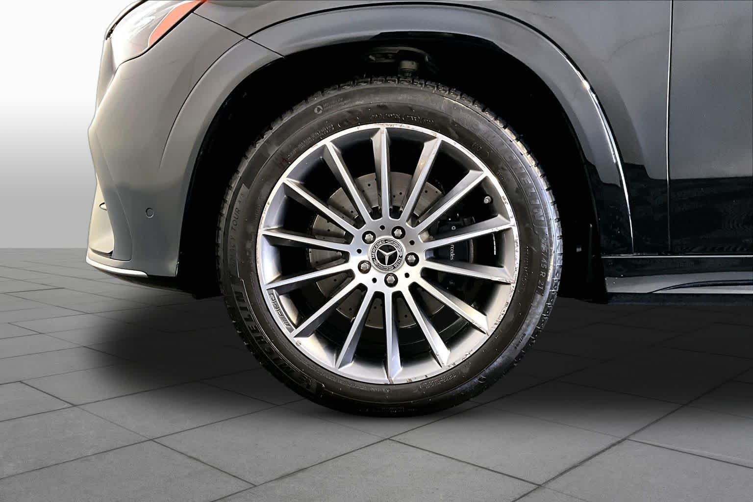 Used 2024 Black Mercedes-Benz GLE 450 image 11