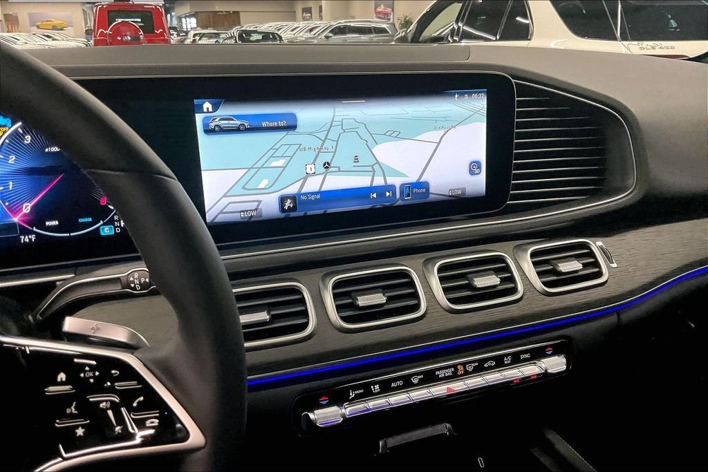 New 2026 Obsidian Black Metallic Mercedes-Benz GLE 580 image 7