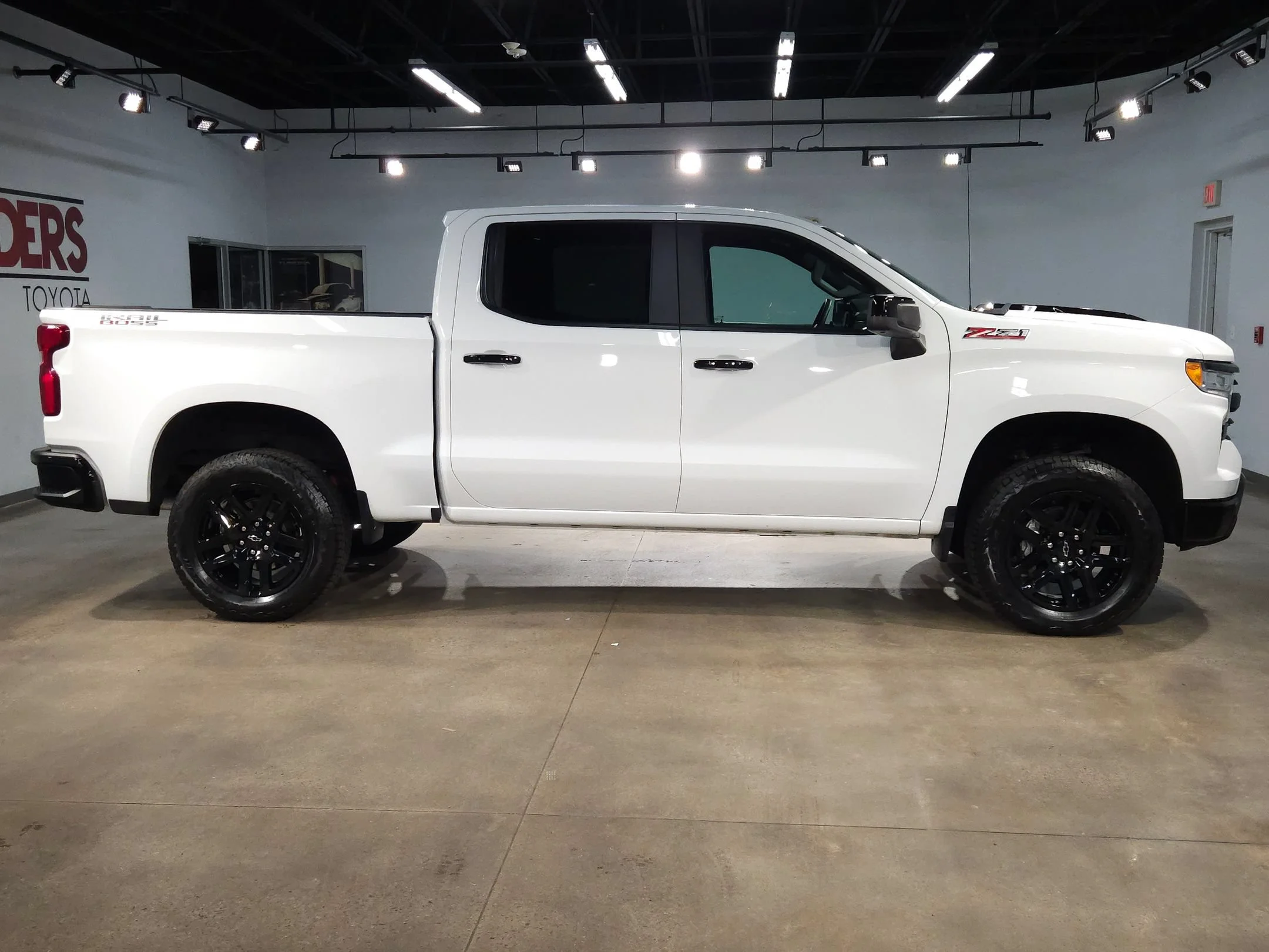 Used 2026 Summit White Chevrolet LT Trail Boss image 8