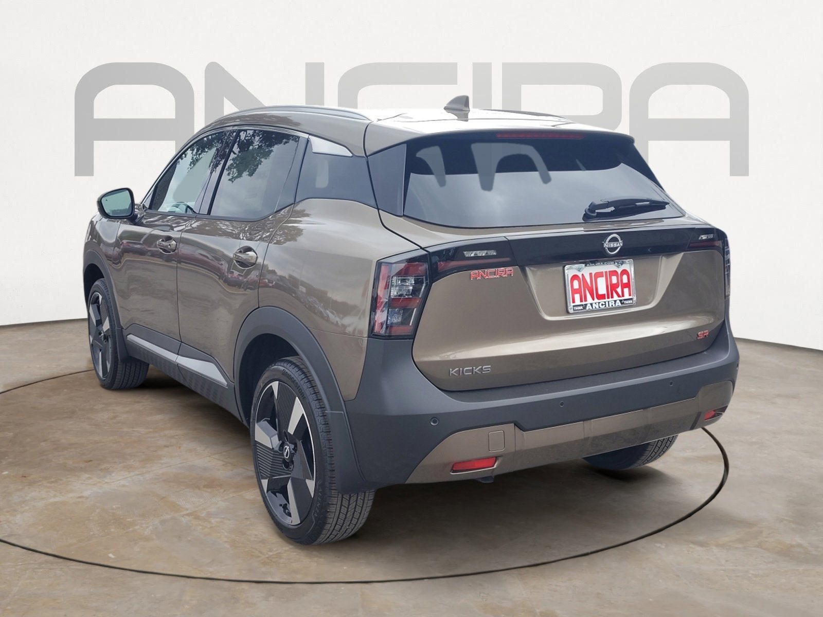2026 Nissan KICKS SR - Photo 8
