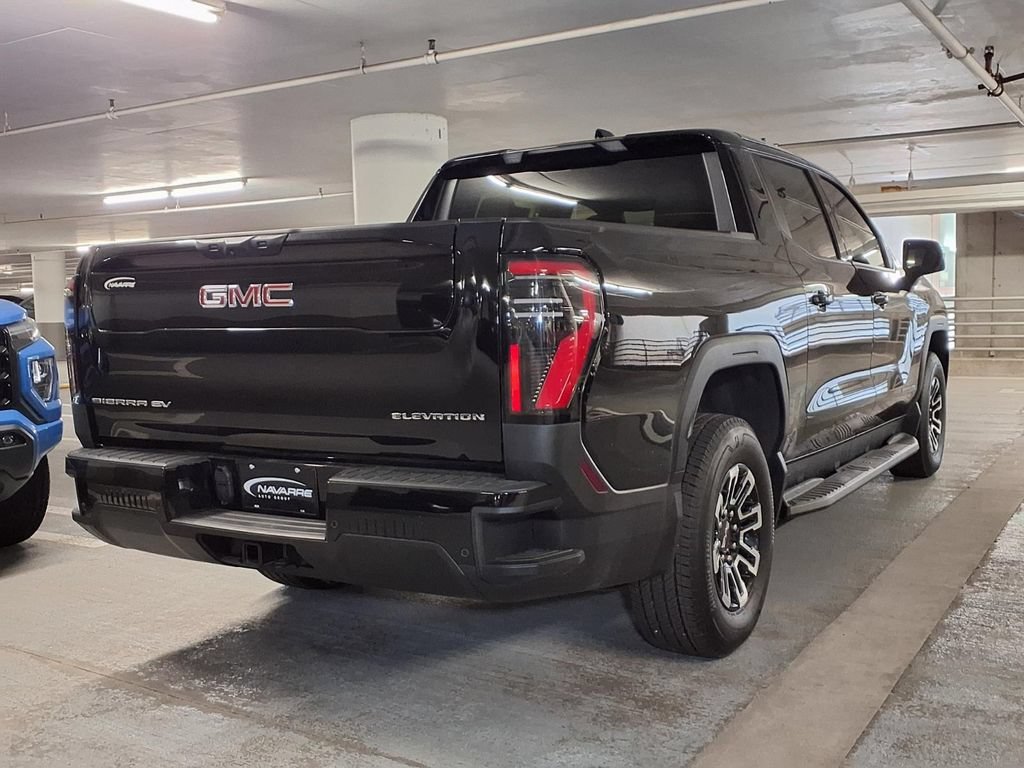 Used 2026 Onyx Black GMC Elevation Extended Range image 8