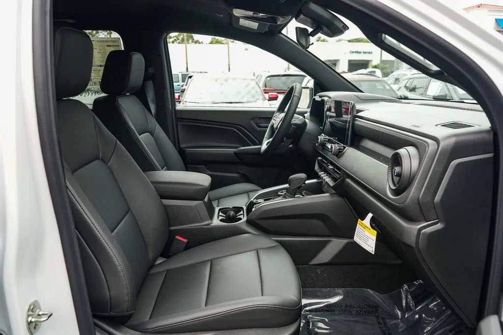 2026 Chevrolet Colorado Trail Boss - Photo 17