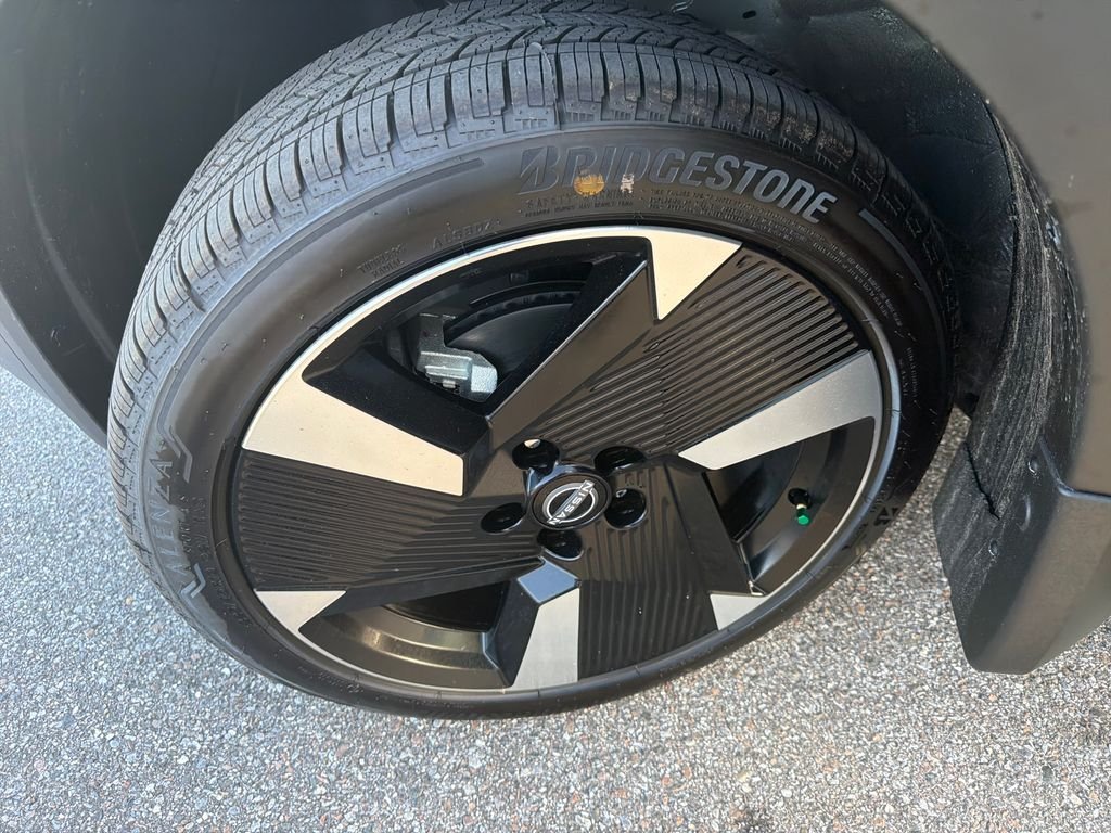 New 2026 Black Nissan SR image 39
