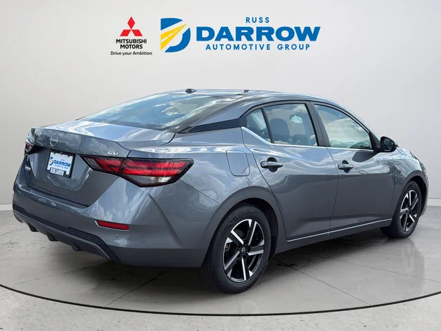 Used 2024 Gray Nissan SV image 5