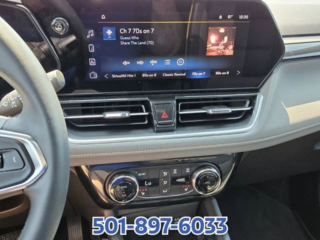 Used 2025 Beige Chevrolet ACTIV image 18