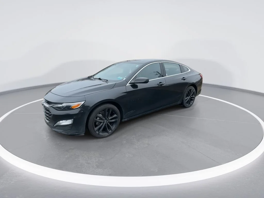 Used 2024 Black Chevrolet LT image 4