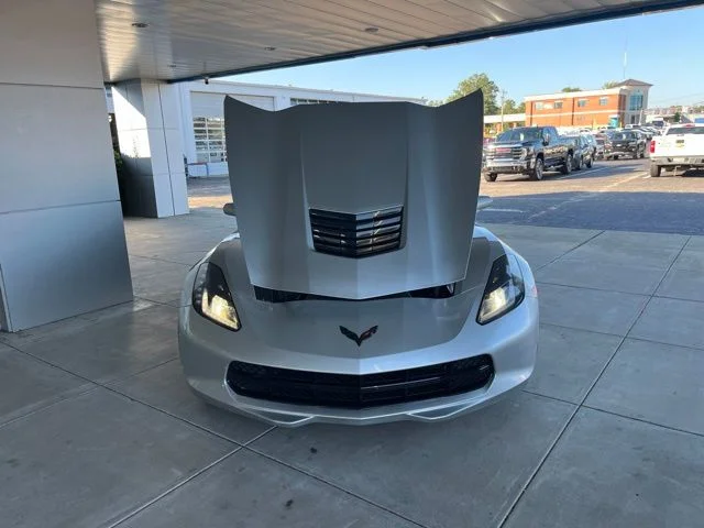 Used 2017 Silver Chevrolet Stingray image 33