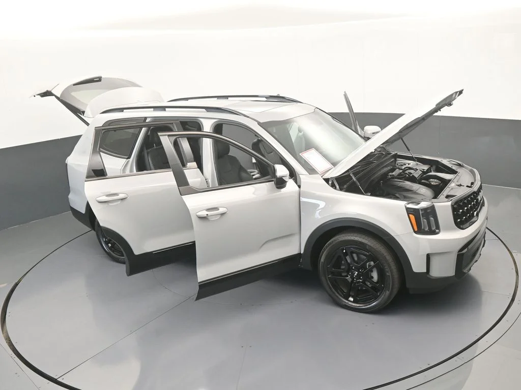 Used 2024 Wolf Gray Kia EX X-Line image 74