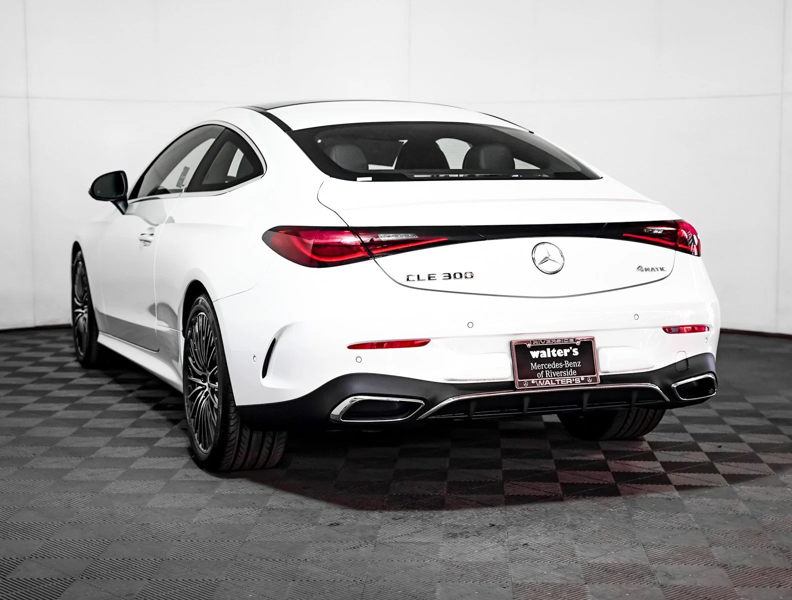New 2026 Moonlight White Mercedes-Benz CLE 300 4MATIC® image 2