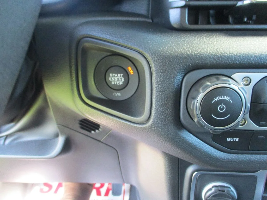 2025 Jeep Gladiator Sport S - Photo 6