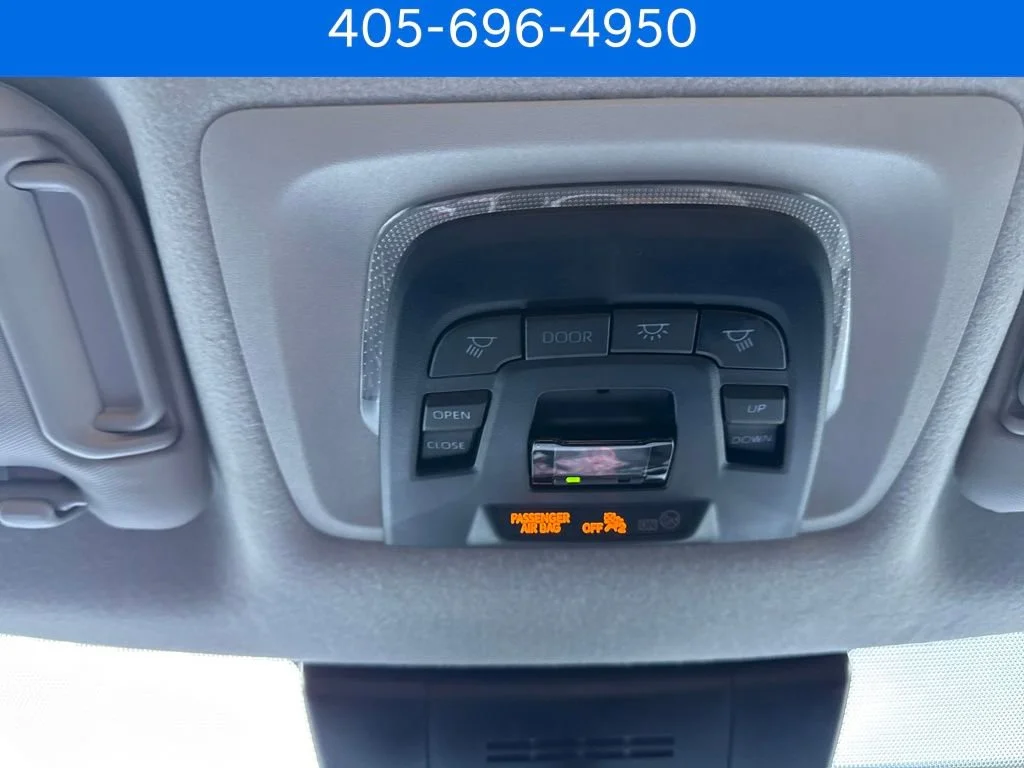 Pre-Owned 2025 Toyota Corolla Cross XLE