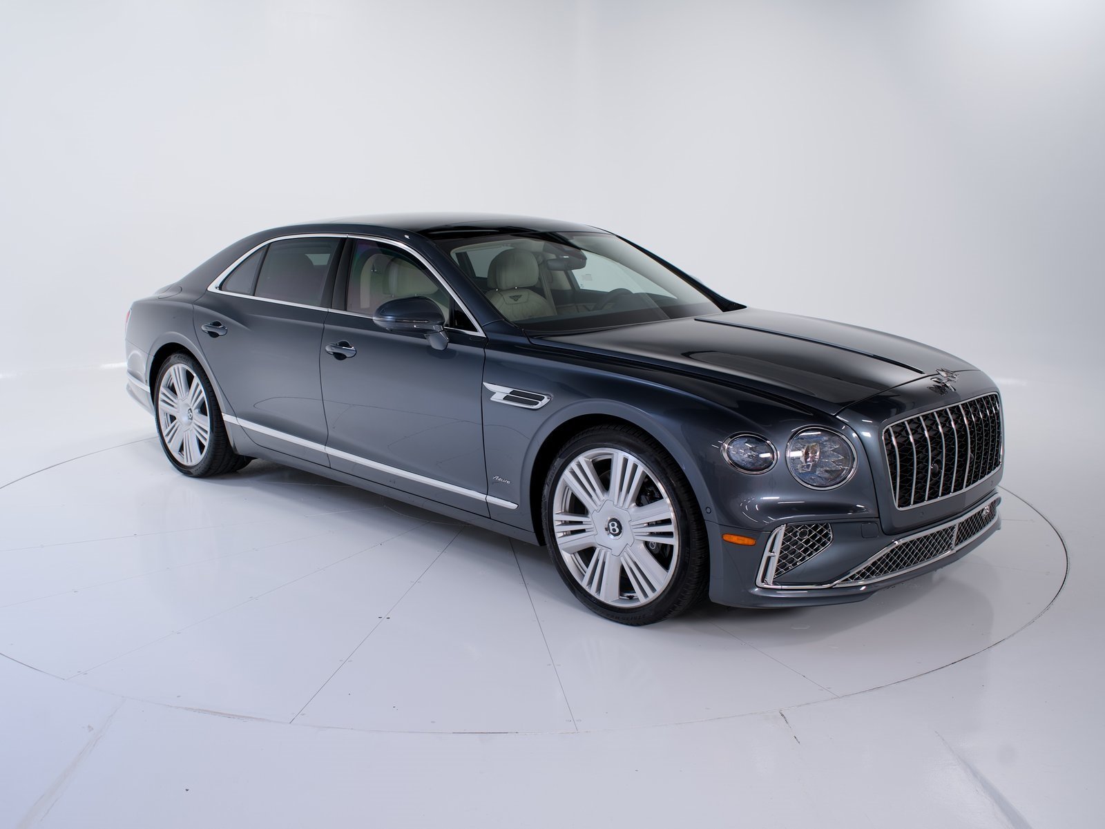 2026 Bentley Flying Spur Azure photo 2