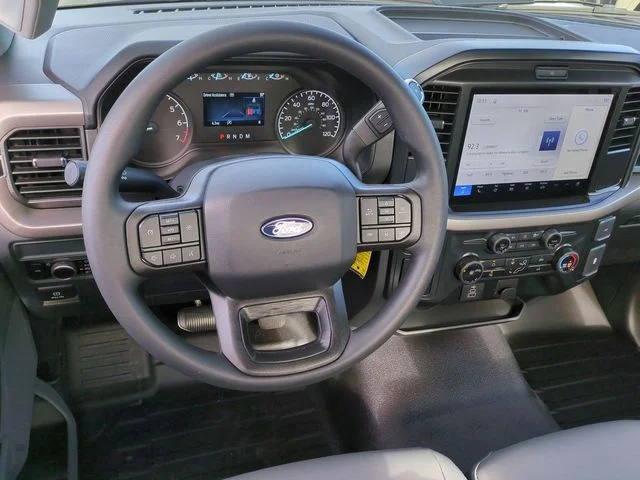 New 2026 Oxford White Ford XL image 15