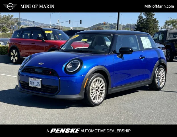 2025 MINI Cooper S Signature Plus