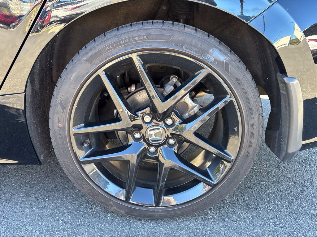 Used 2025 Crystal Black Pearl Honda Sport image 9