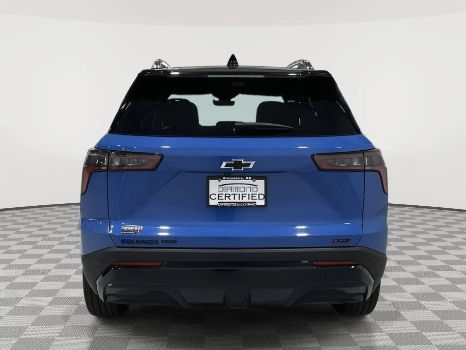 Used 2025 Reef Blue Metallic Chevrolet RS image 4