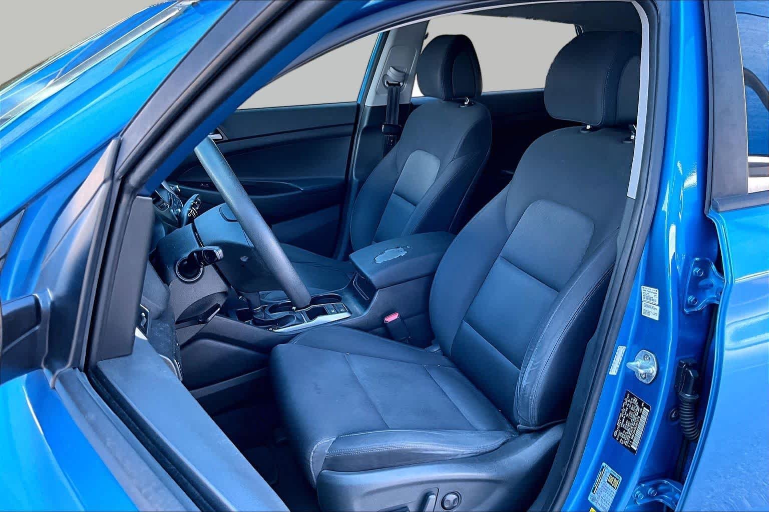 Used 2018 Caribbean Blue Hyundai SEL image 6