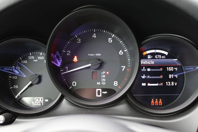 2026 Porsche Macan - Photo 16