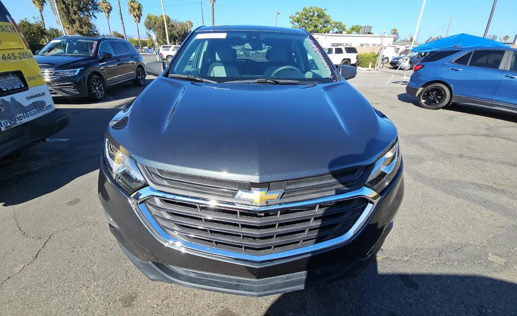 Used 2020 Gray Chevrolet LS image 3