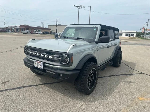 Used 2021 Cactus Green / Gray Ford Big Bend image 1