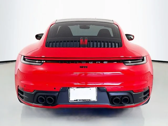 Used 2020 Red Porsche Carrera image 6