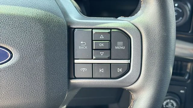 Used 2025 White Ford Lariat image 23