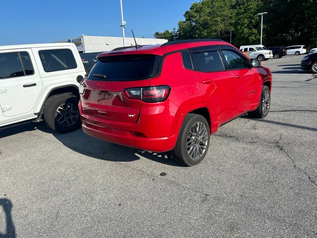 Used 2022 Red Jeep Limited image 6