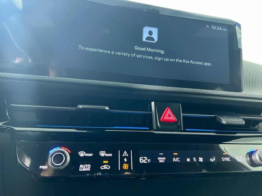 New 2026 Wolf Gray Kia GT-LINE image 28