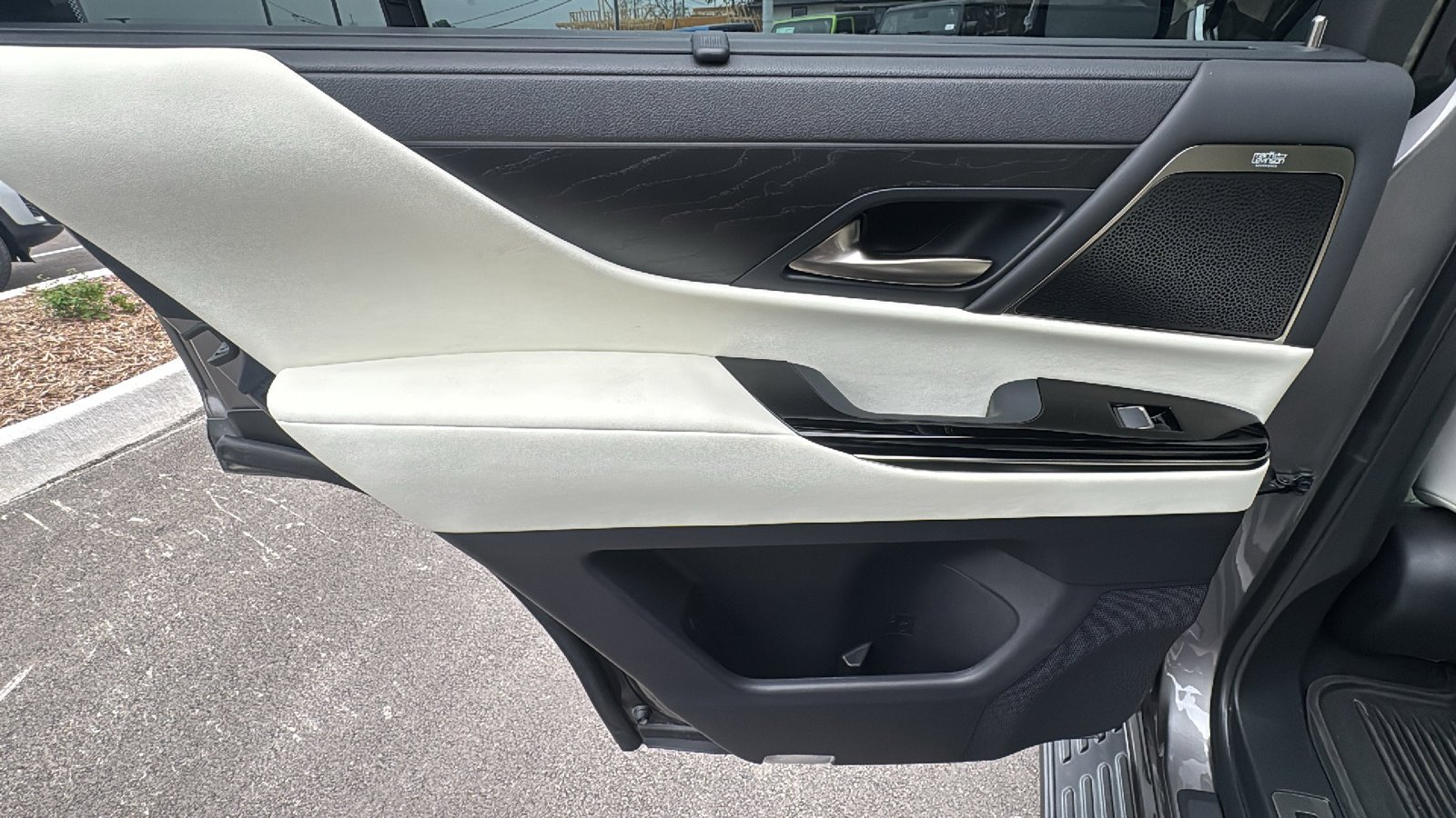 Certified Used 2024 Manganese Luster Lexus LX 600 Luxury image 16