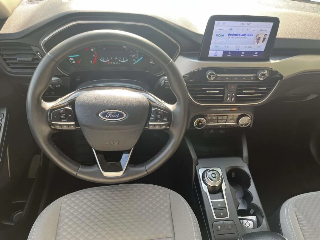 Certified Used 2022 Carbonized Gray Ford SE image 2