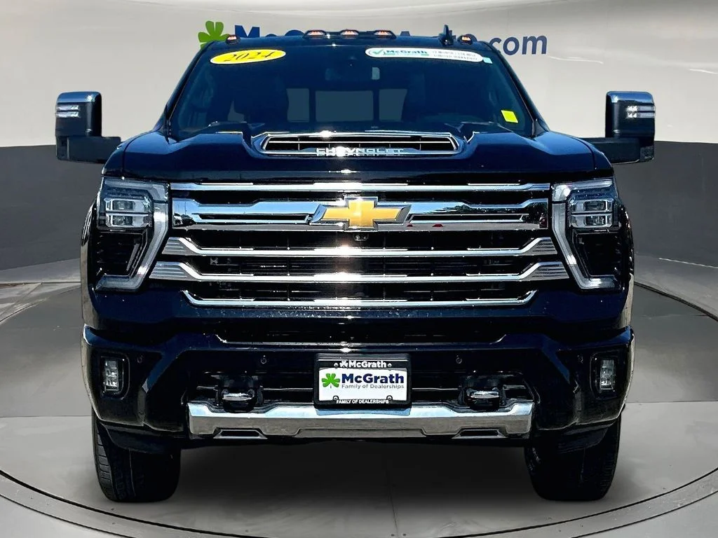 Certified Used 2024 Black Chevrolet High Country image 2