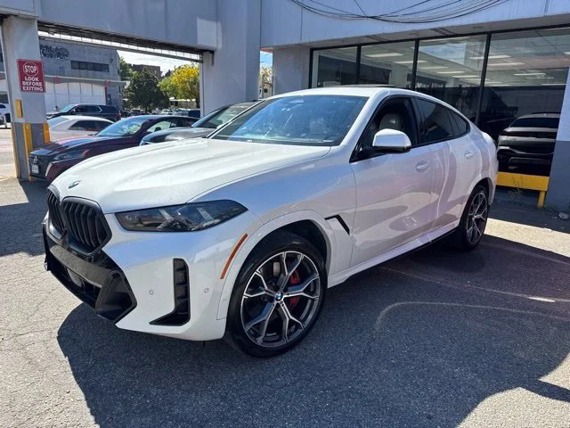 2024 BMW X6 40i