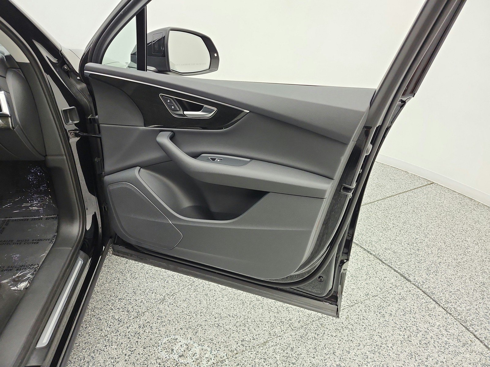 Used 2023 Mythos Black Metallic Audi Premium image 21
