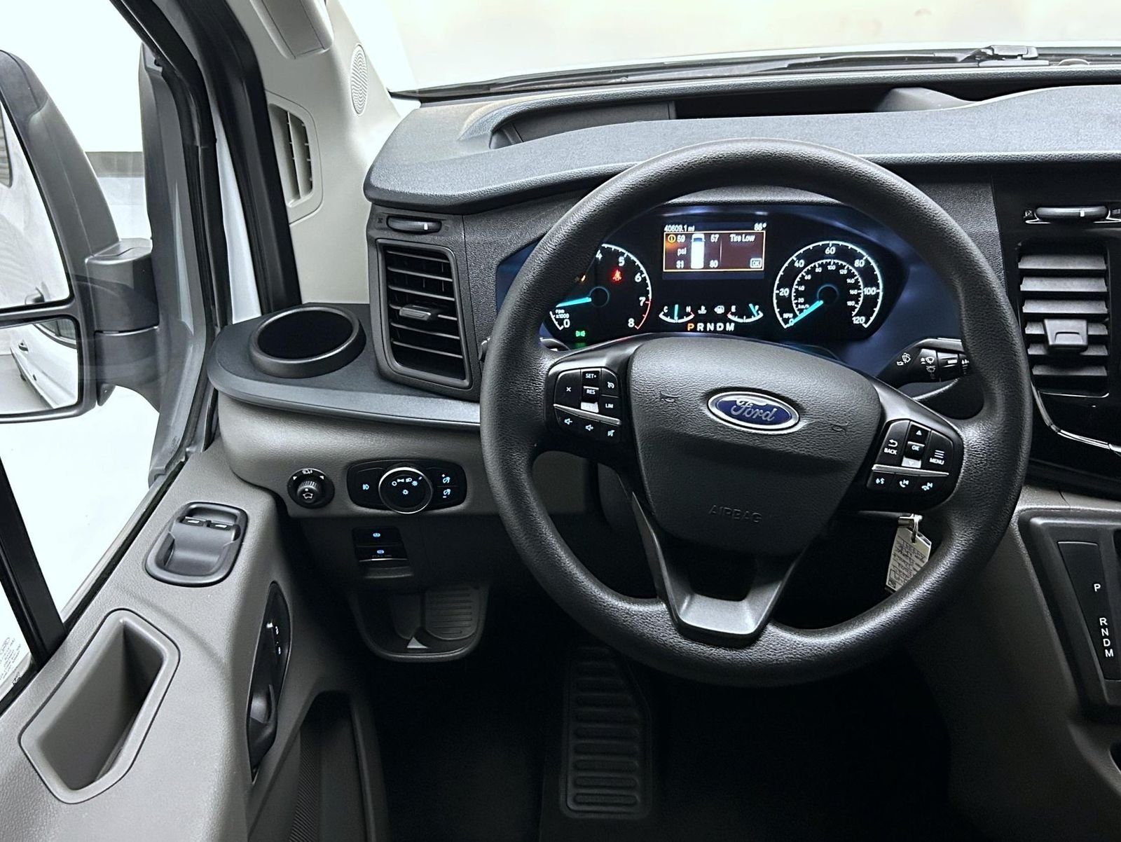 2025 Ford Transit Passenger Van XLT - Photo 12